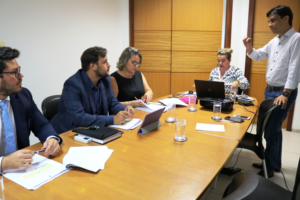 Procuradores jurídicos se reúnem para discutir protocolos do consórcio do transporte público - SMTT Aracaju